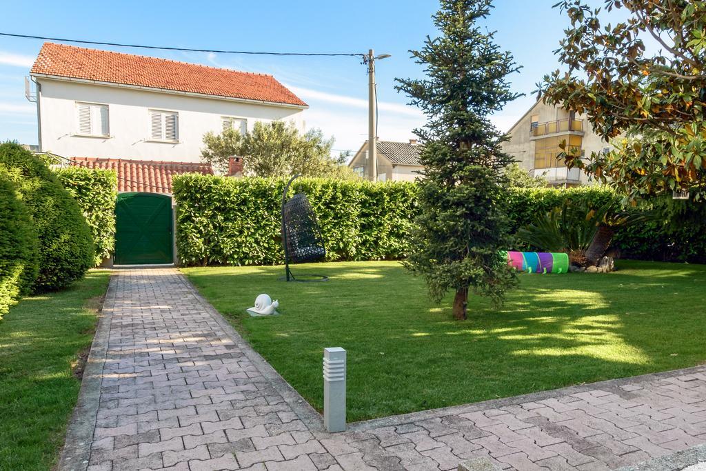 KaštelaKuca Za Odmor Kuzmanic别墅 外观 照片